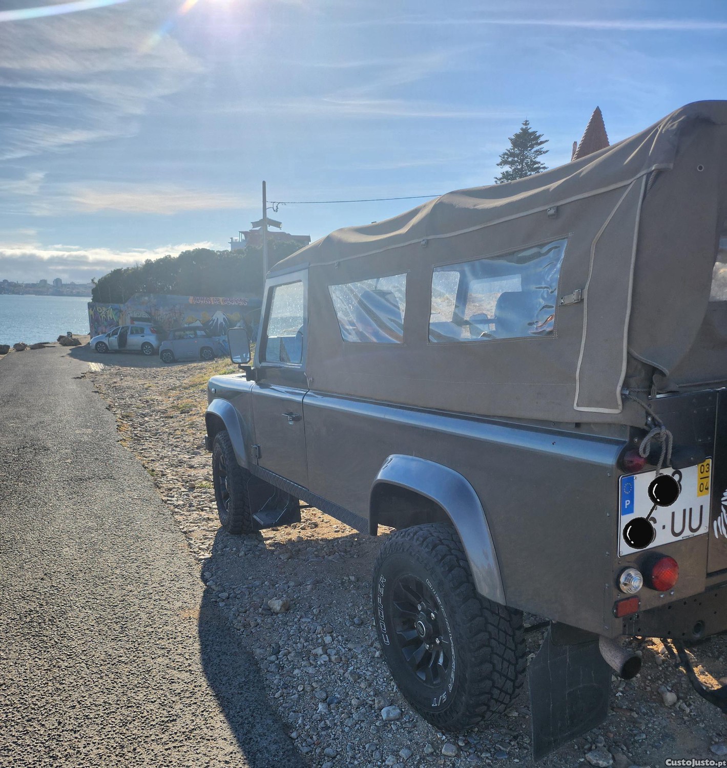 Land Rover Defender 110 Comercial — fotografia 4
