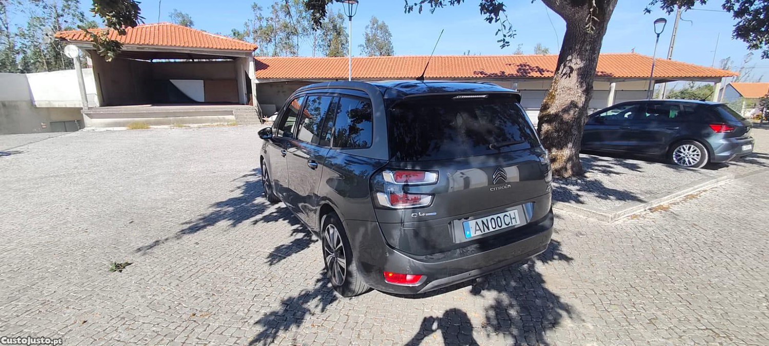 Citroën C4 Grand Picasso Exclusive 1.6 HDI de 2016 — photo 5