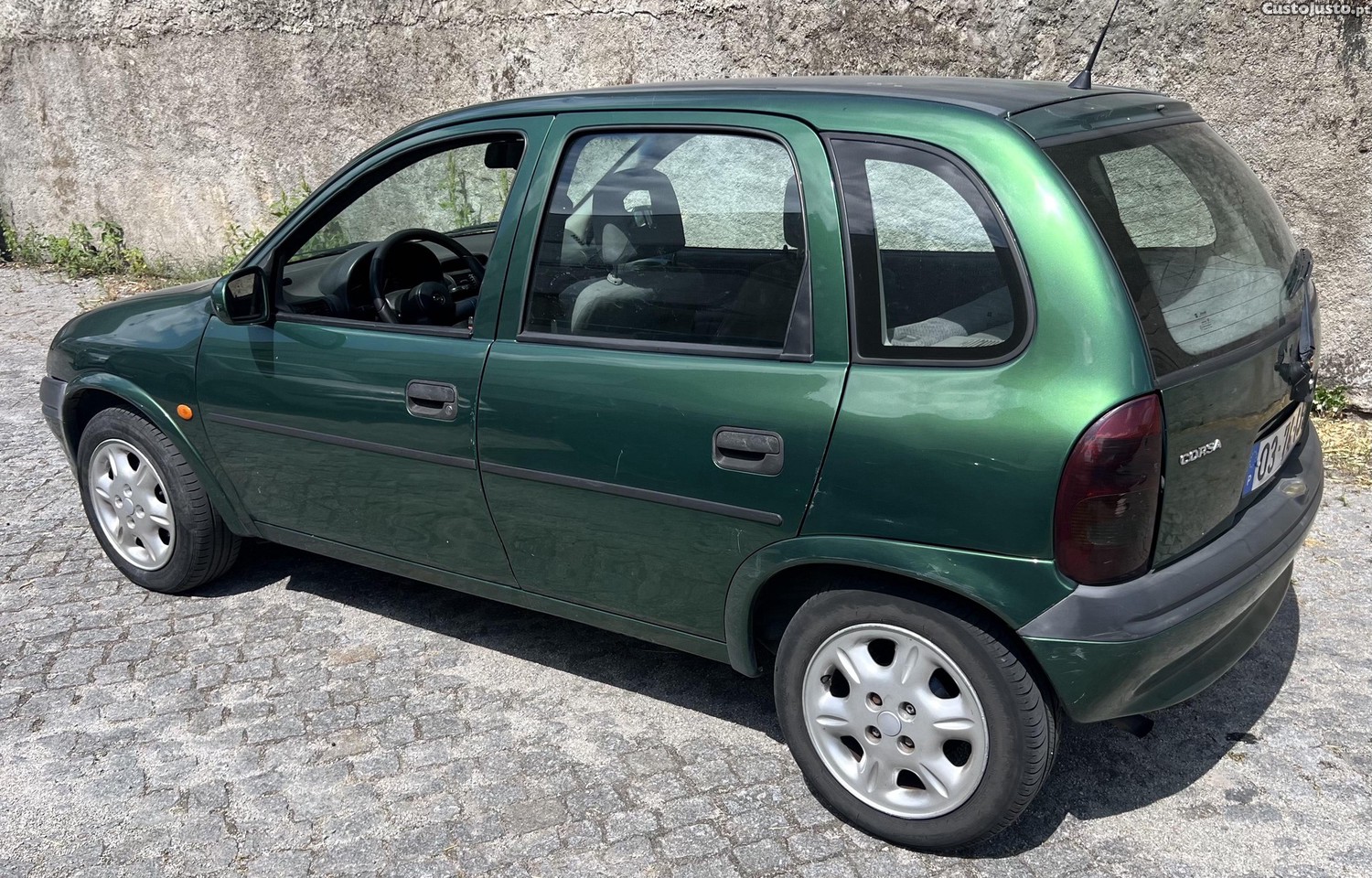 Opel Corsa 1.2 gasolina — photo 2