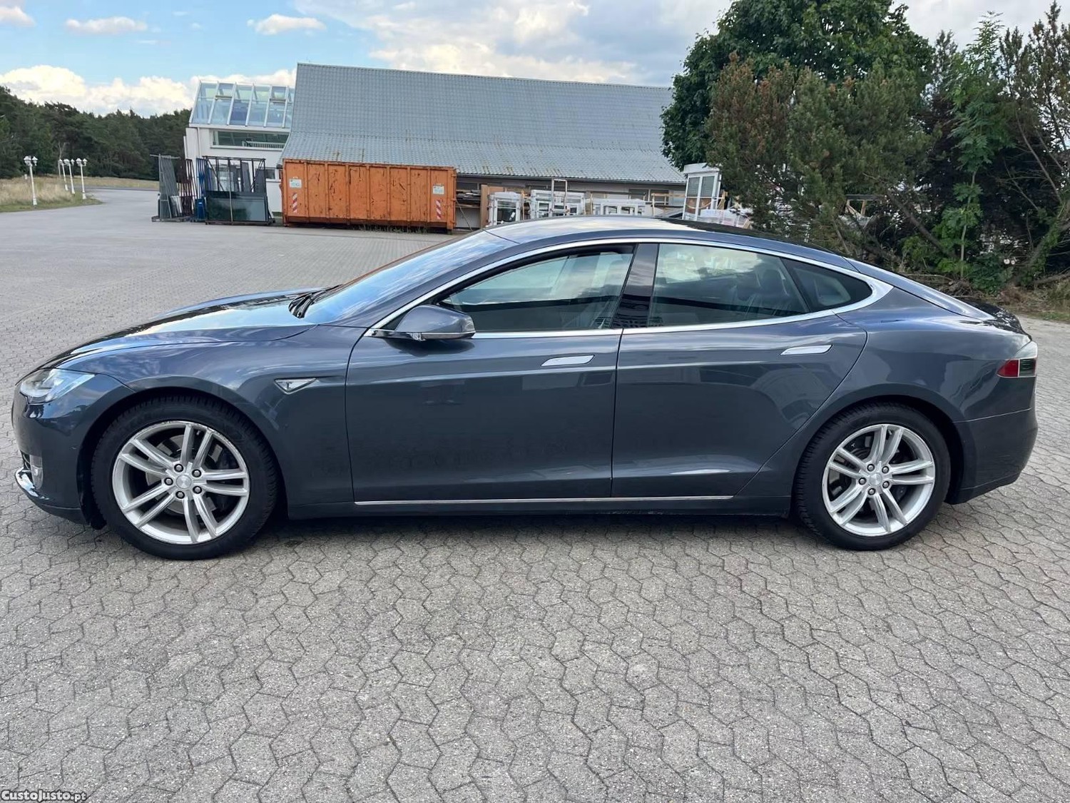 Tesla Model S 90 - 16 foto 2