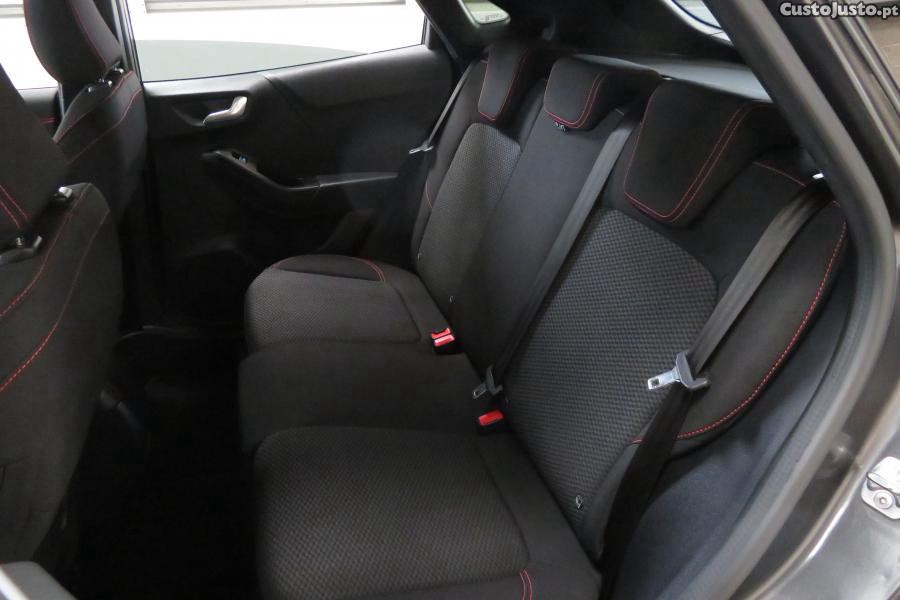 Ford Puma 1.0 EcoBoost MHEV ST — fotografia 19