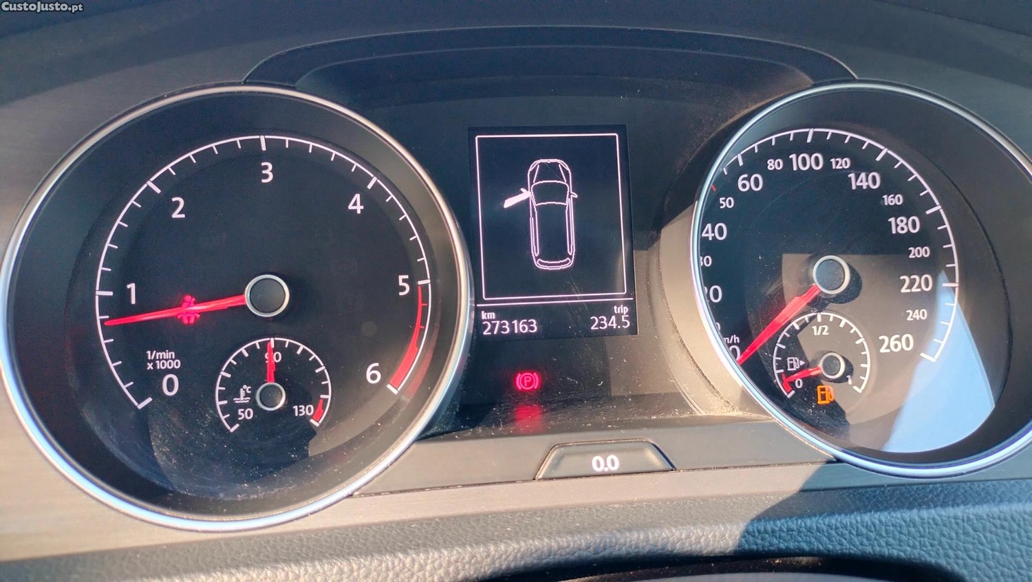 VW Golf 1.6 TDI Bluemotion — photo 2