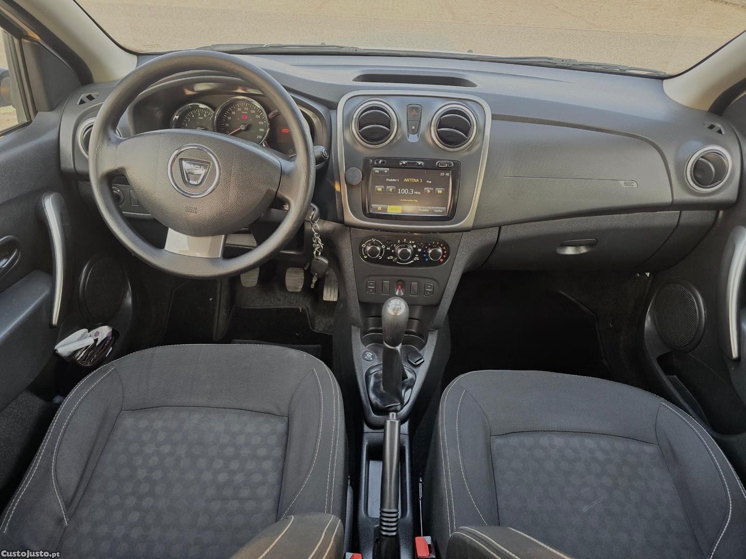 Dacia Logan Dacia Logan MCV SL 10 anos GPL — photo 5