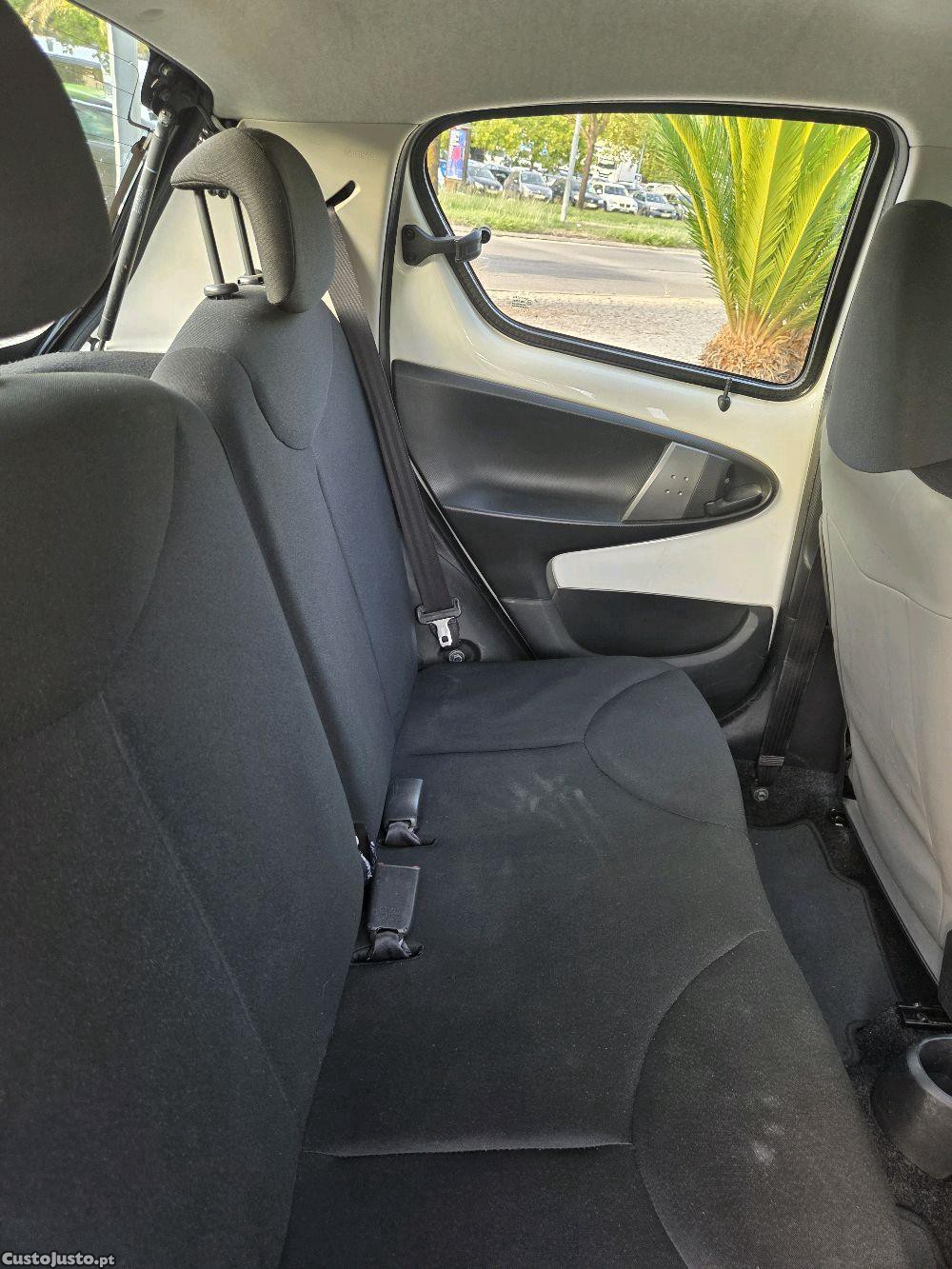 Toyota Aygo 1.0 Excelente — fotografia 5