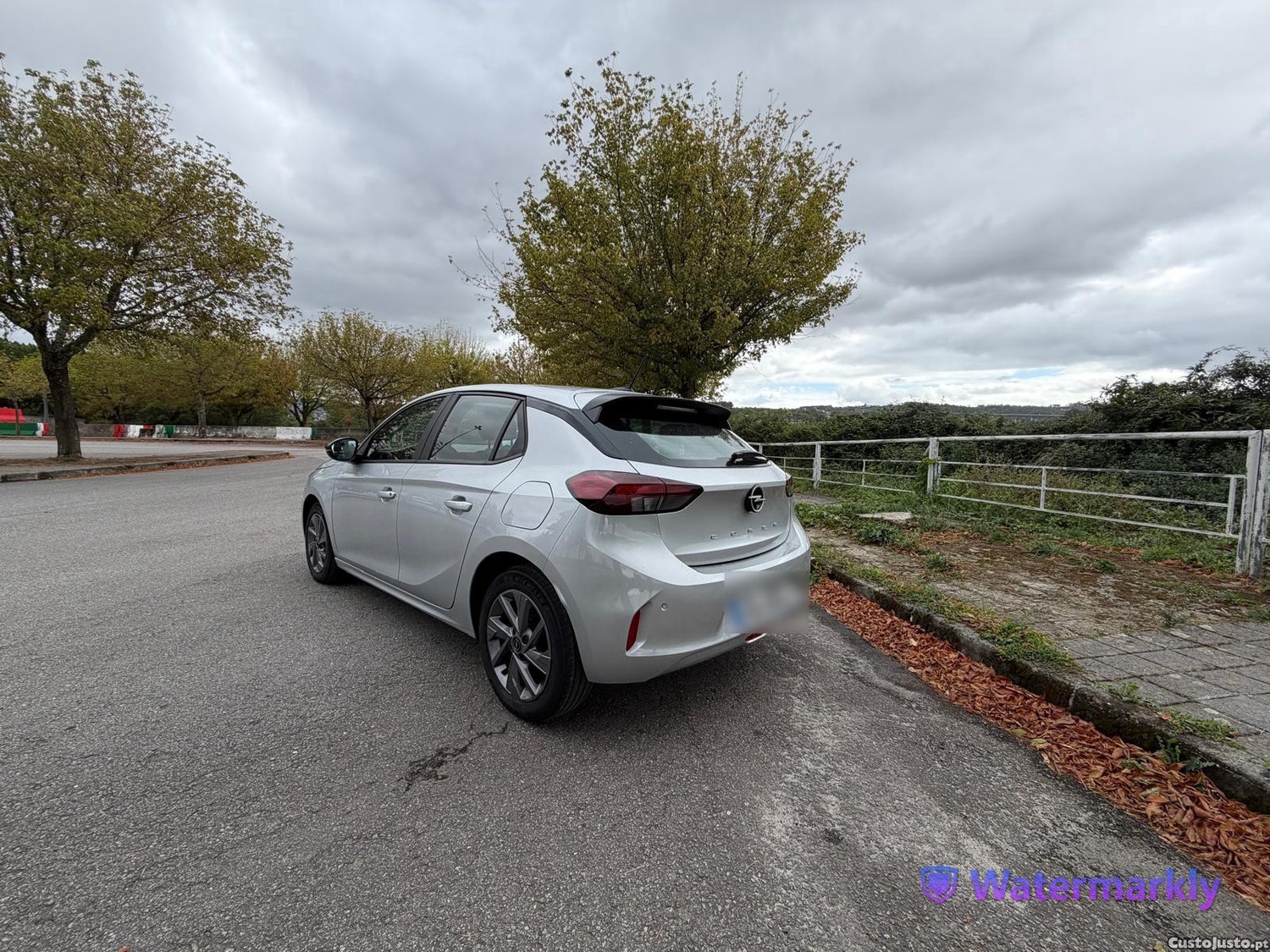 Opel Corsa F - 24 — photo 2