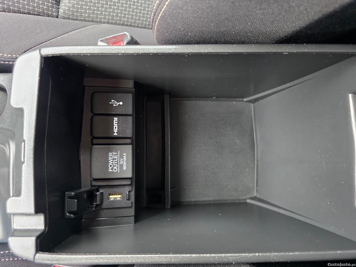 Honda Civic Tourer 1.6 i-DTEC Comfort — fotografia 10