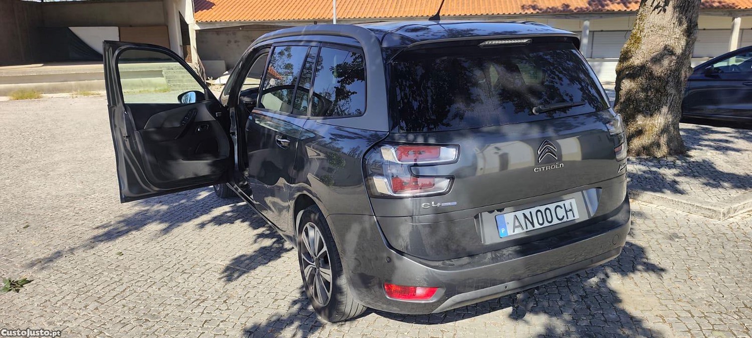 Citroën C4 Grand Picasso Exclusive 1.6 HDI de 2016 — photo 3