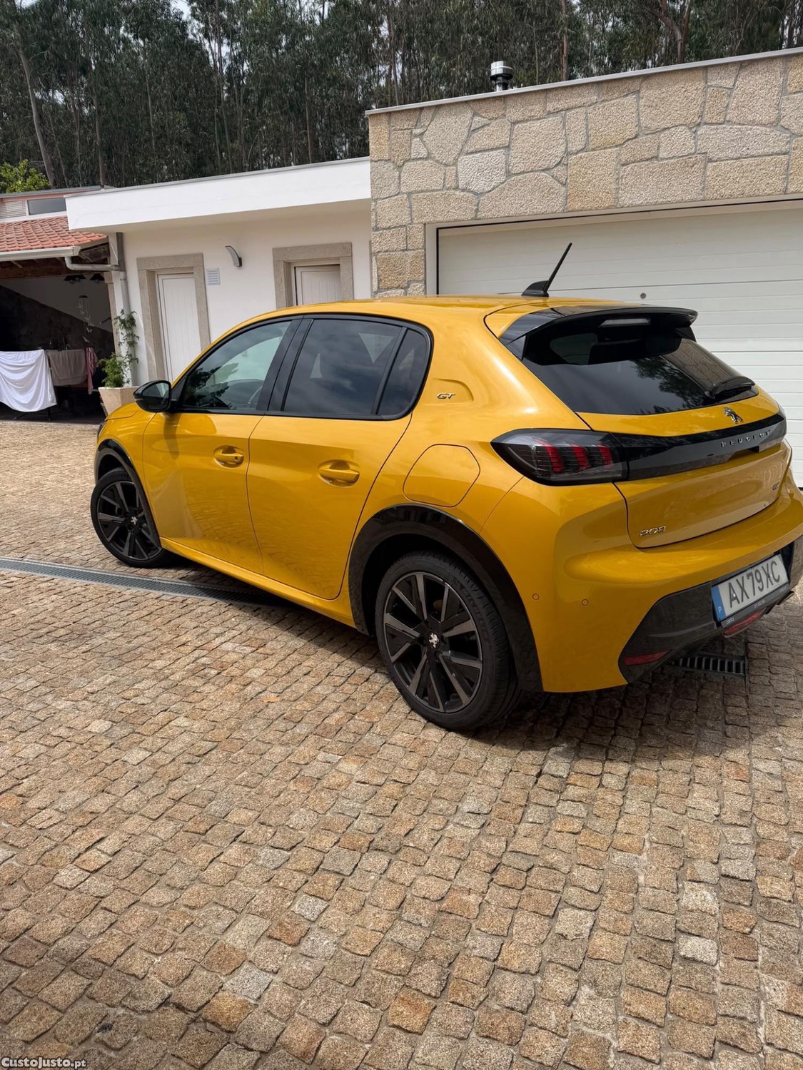 Peugeot 208 G.T. 1.2 PureTech 100cv — photo 4