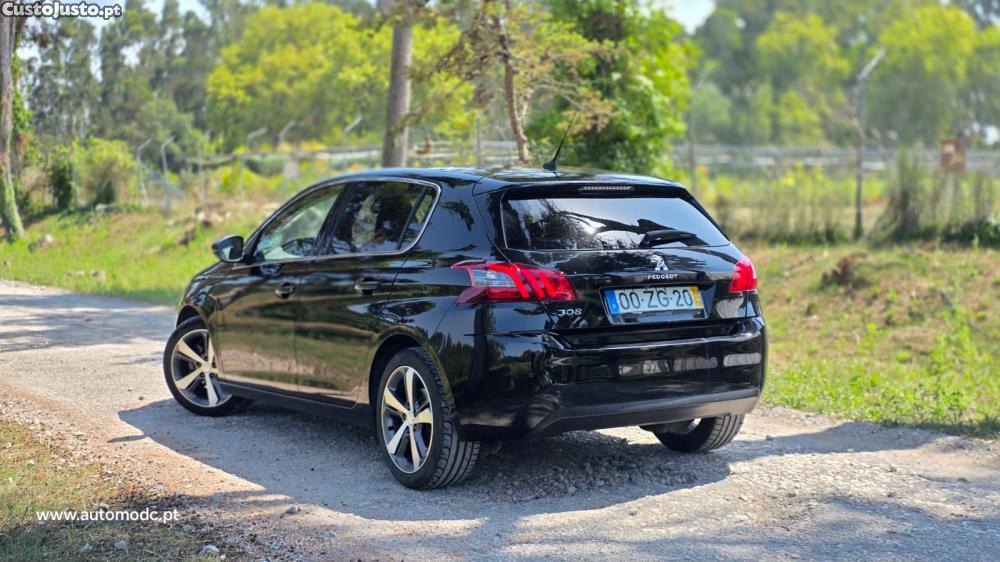 Peugeot 308 1.2 PureTech Allure - 19 — photo 5