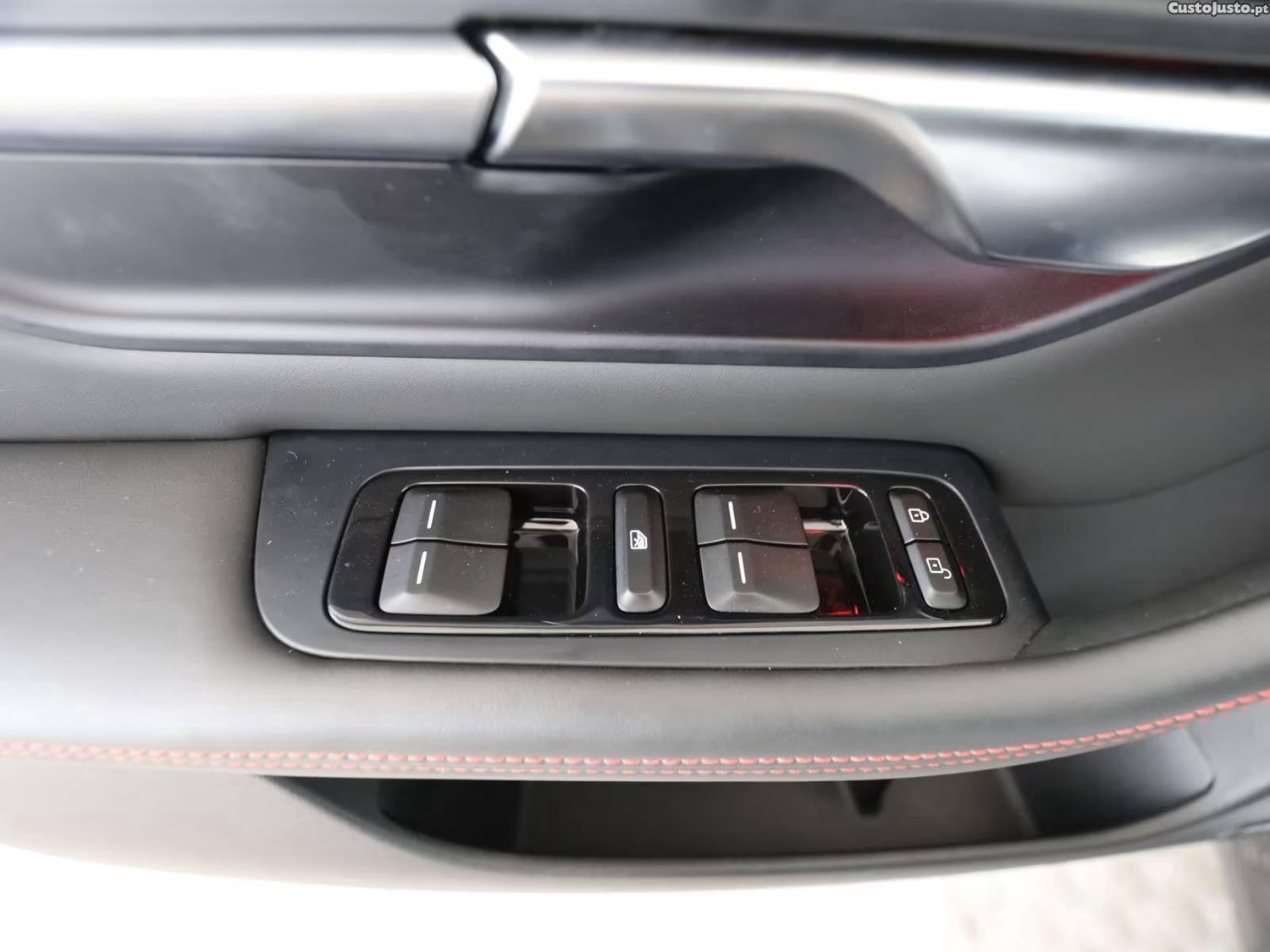 86.2 kWh AWD Performance - 25 — photo 4