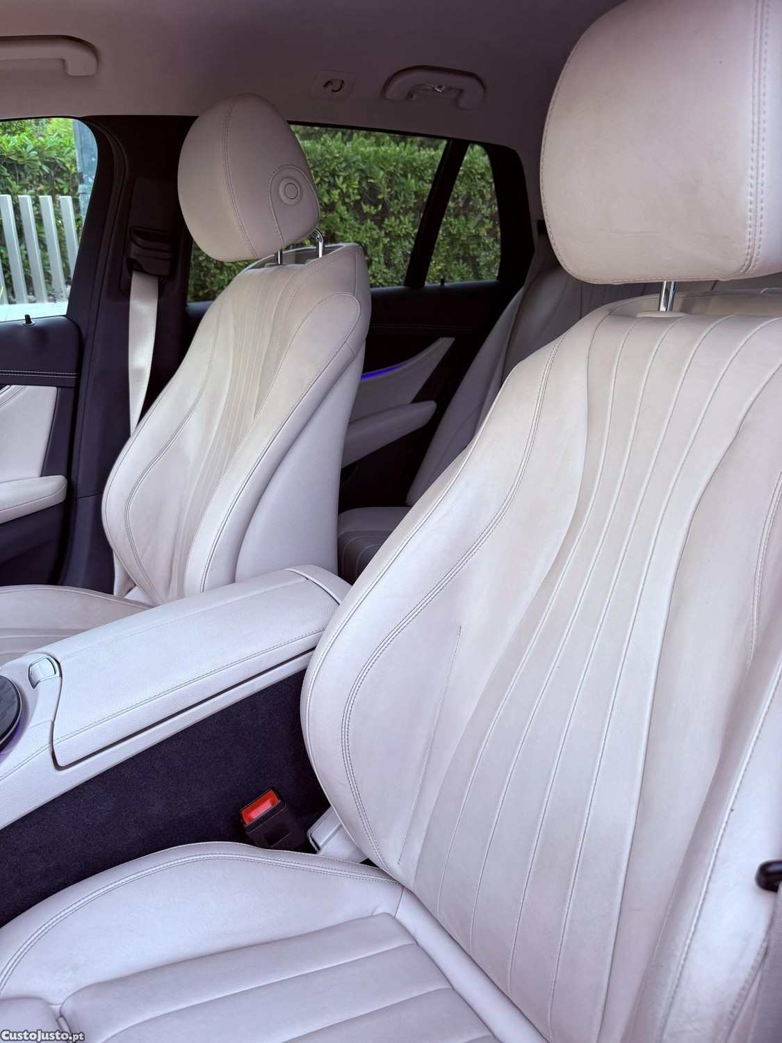 Mercedes-Benz E 300 Pack AMG - 21 foto 4