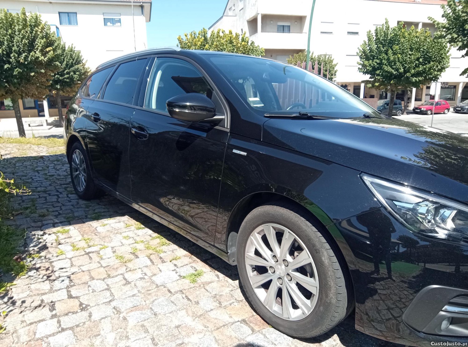 Peugeot 308 SW 1.5 BlueHDi Style — photo 3