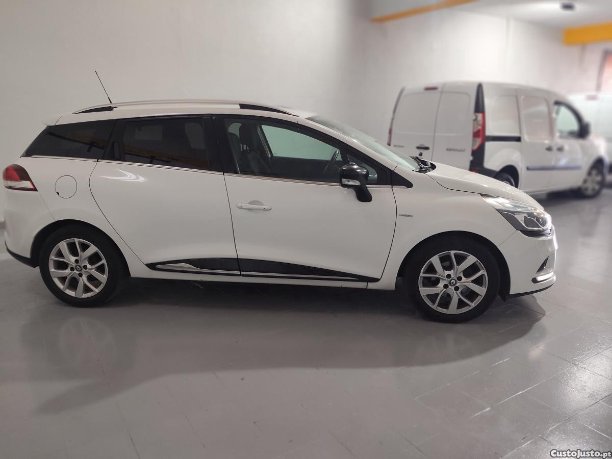 Renault Clio 1.5 dCi Limited - 19 foto 3