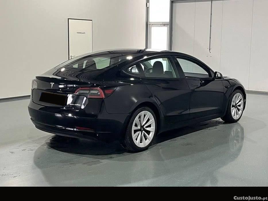 Tesla Model 3 Long Range AWD - 23 foto 2