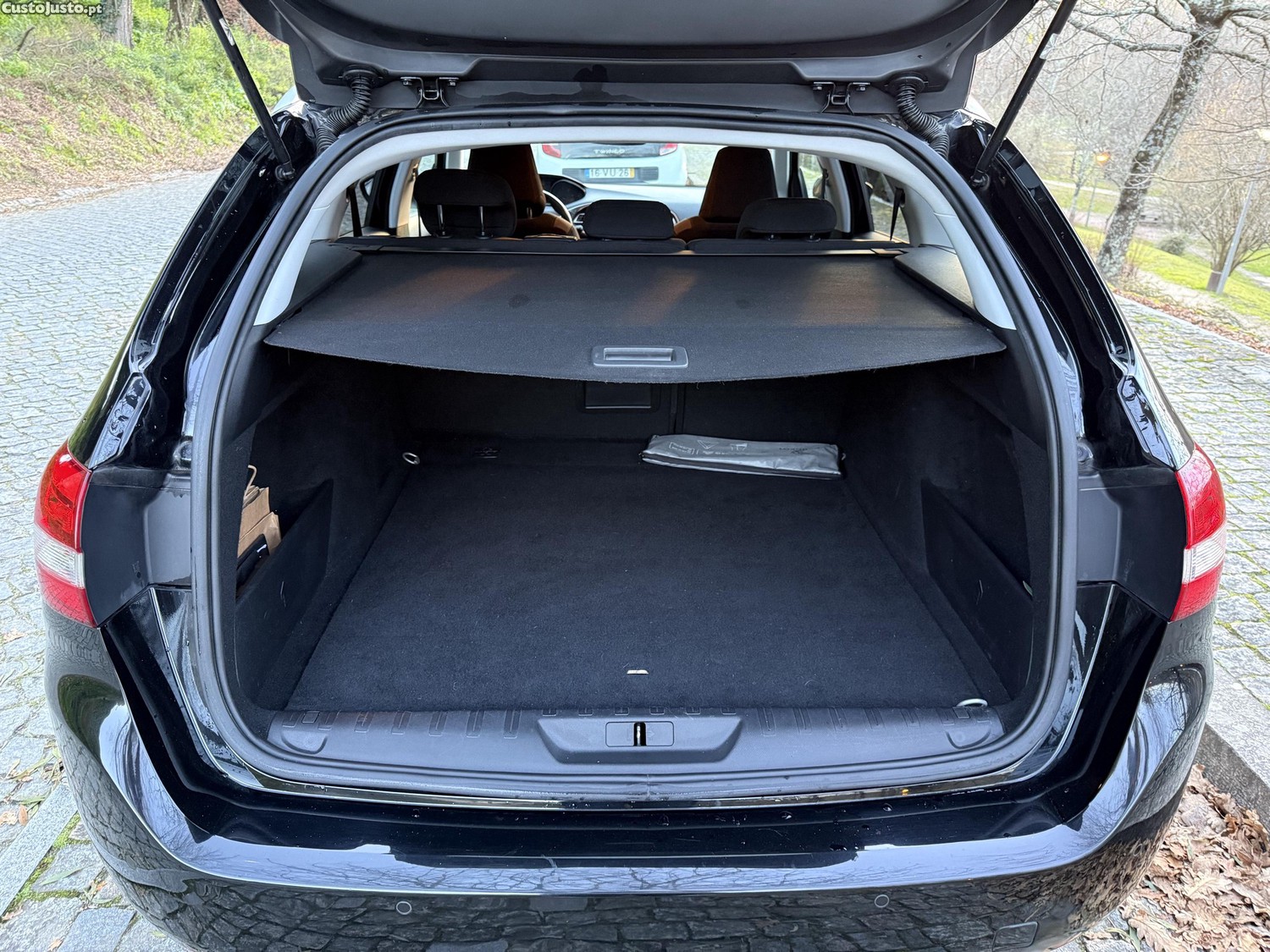 Peugeot 308 1.6HDI 120cv STYLE — fotografia 2