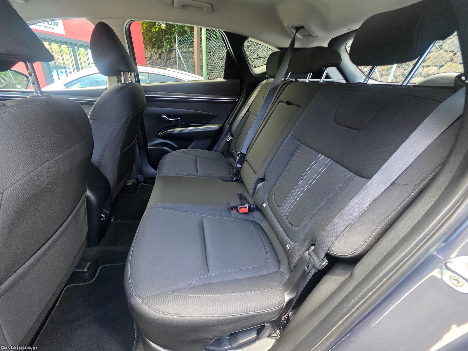 Hyundai Tucson HEV 1.6 T-GDI Premium — fotografia 26