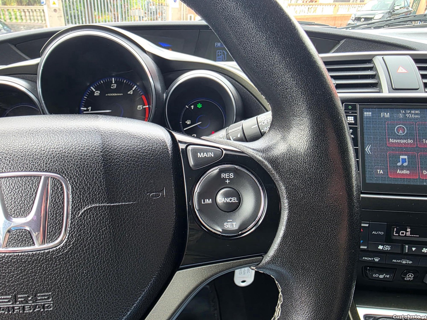 Honda Civic Tourer 1.6 i-DTEC Comfort — fotografia 9