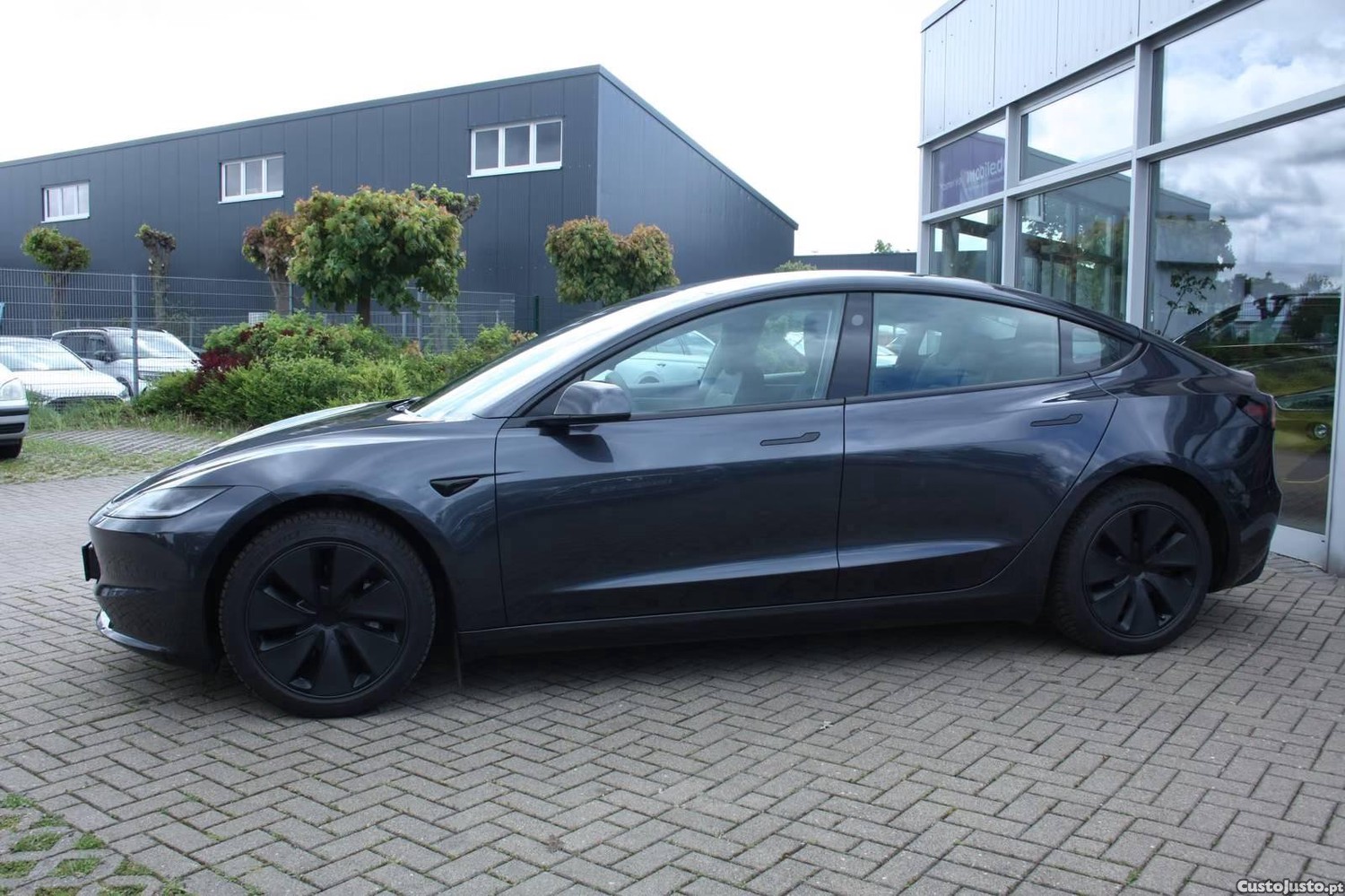 Tesla Model 3 Highland SR RWD - 24 foto 2