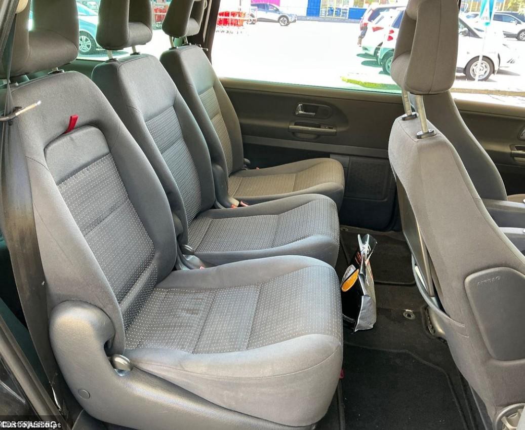 Seat Alhambra 2.0 TDi Liberty Sport — photo 5