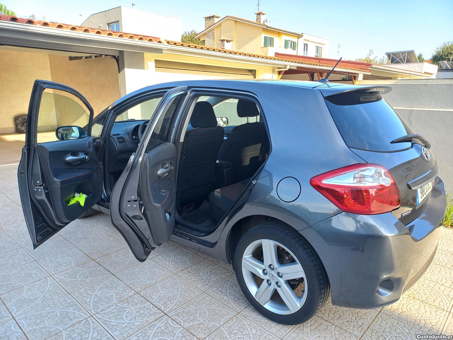 Toyota Auris Toyota Auris 1.4D4D Exclusive 5P + Sport — photo 5