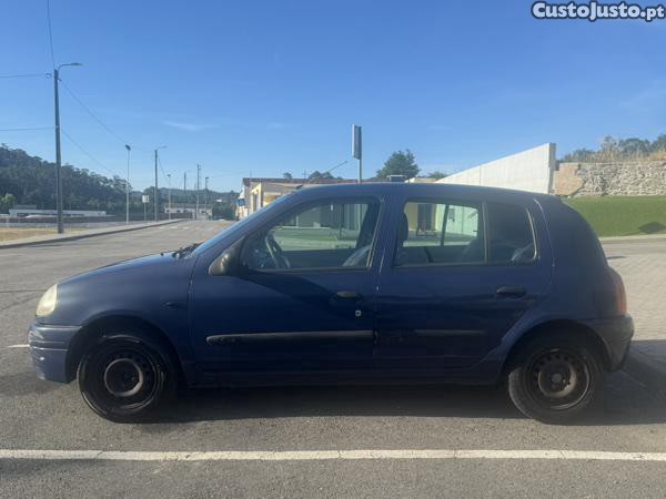 Renault Clio 1.2 — fotografia 7