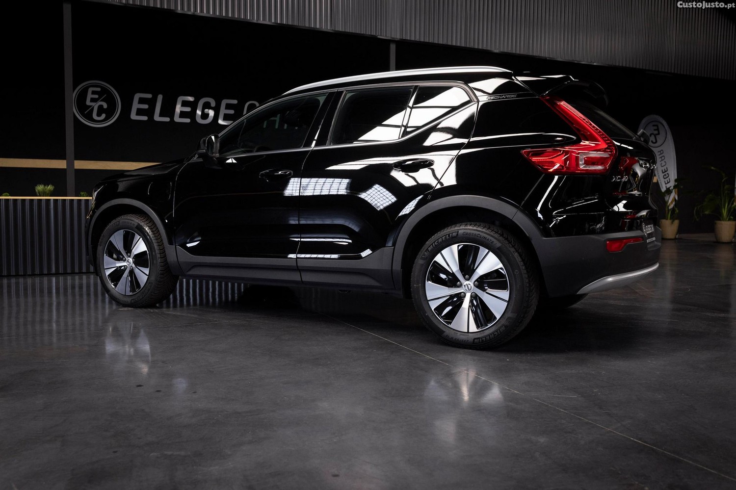 Volvo XC 40 1.5 T5 PHEV Core — fotografia 14