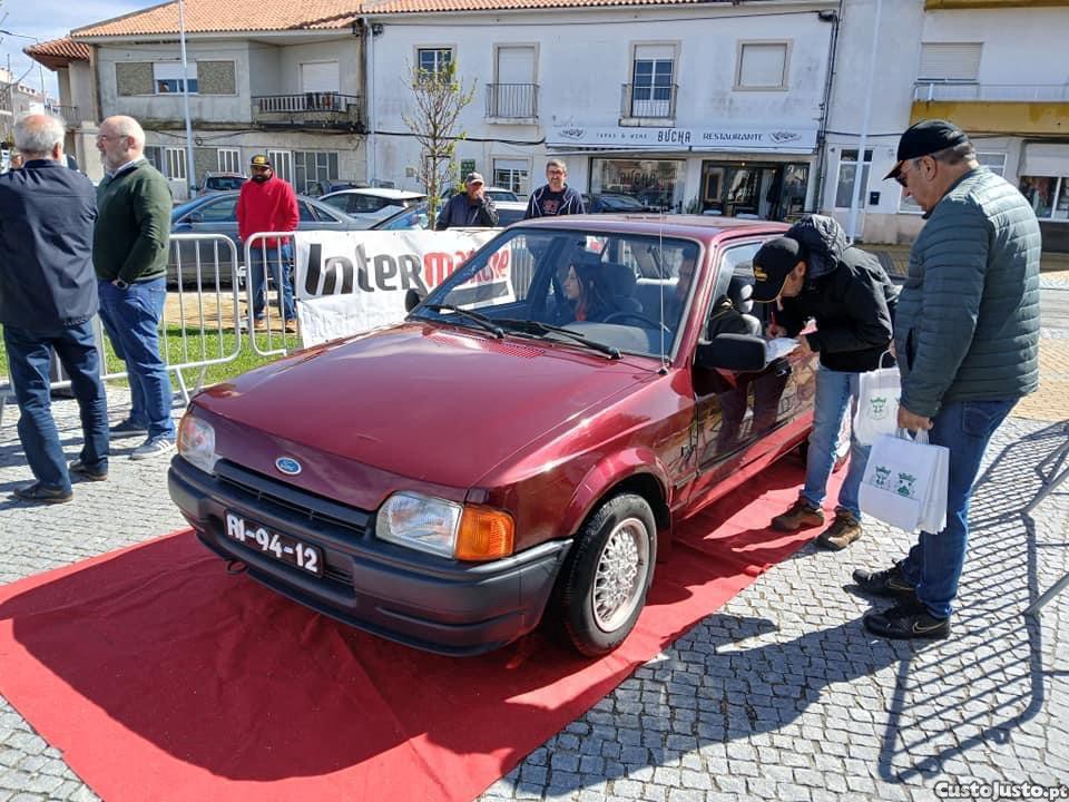 Ford Escort 1.3CL - 89 foto 4