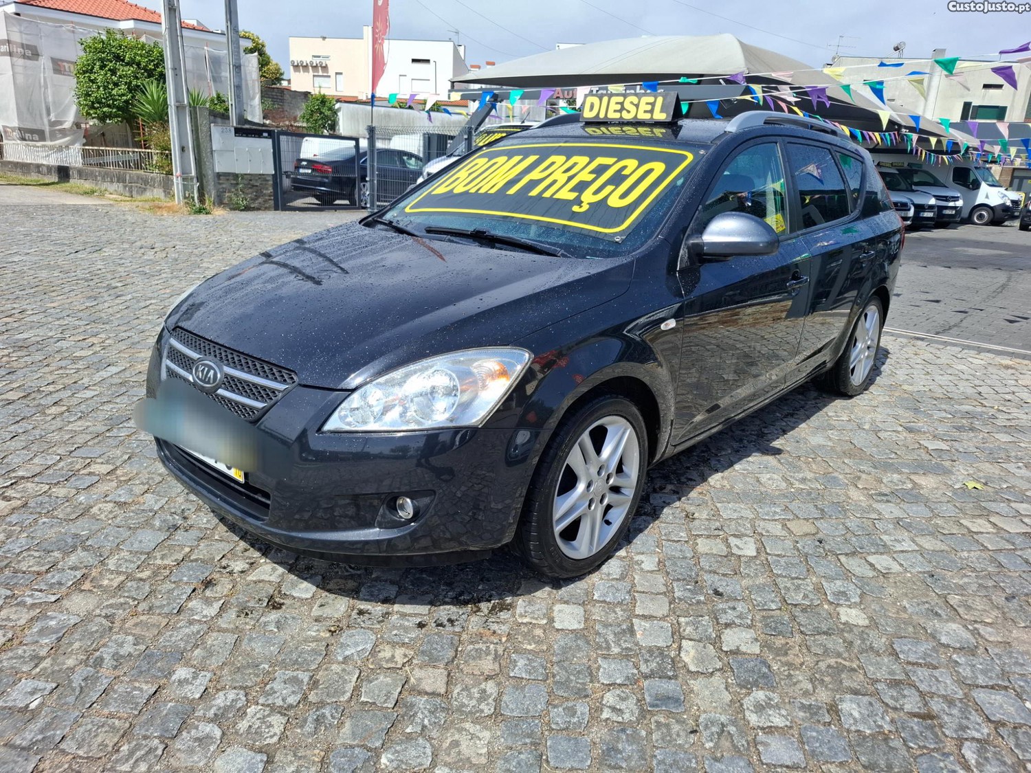 Kia Ceed 1600CDTI Exclusive nacional — fotografia 11