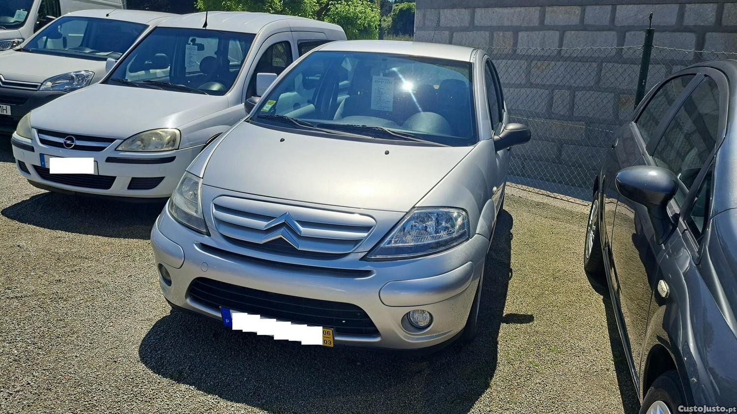 Citroën C3 1.1 Exclusive - 06 — photo 2