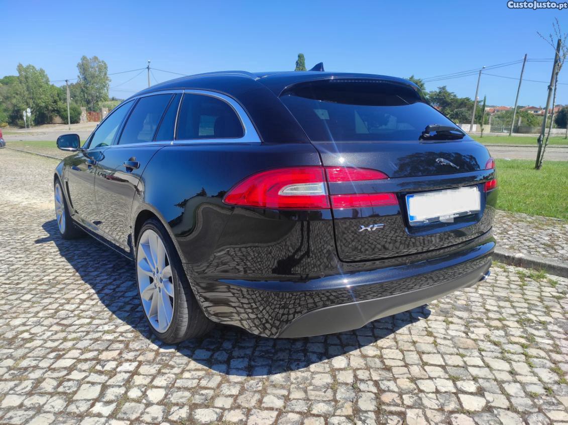 Jaguar XF Sport brake 2.2 Premium - 13 foto 3