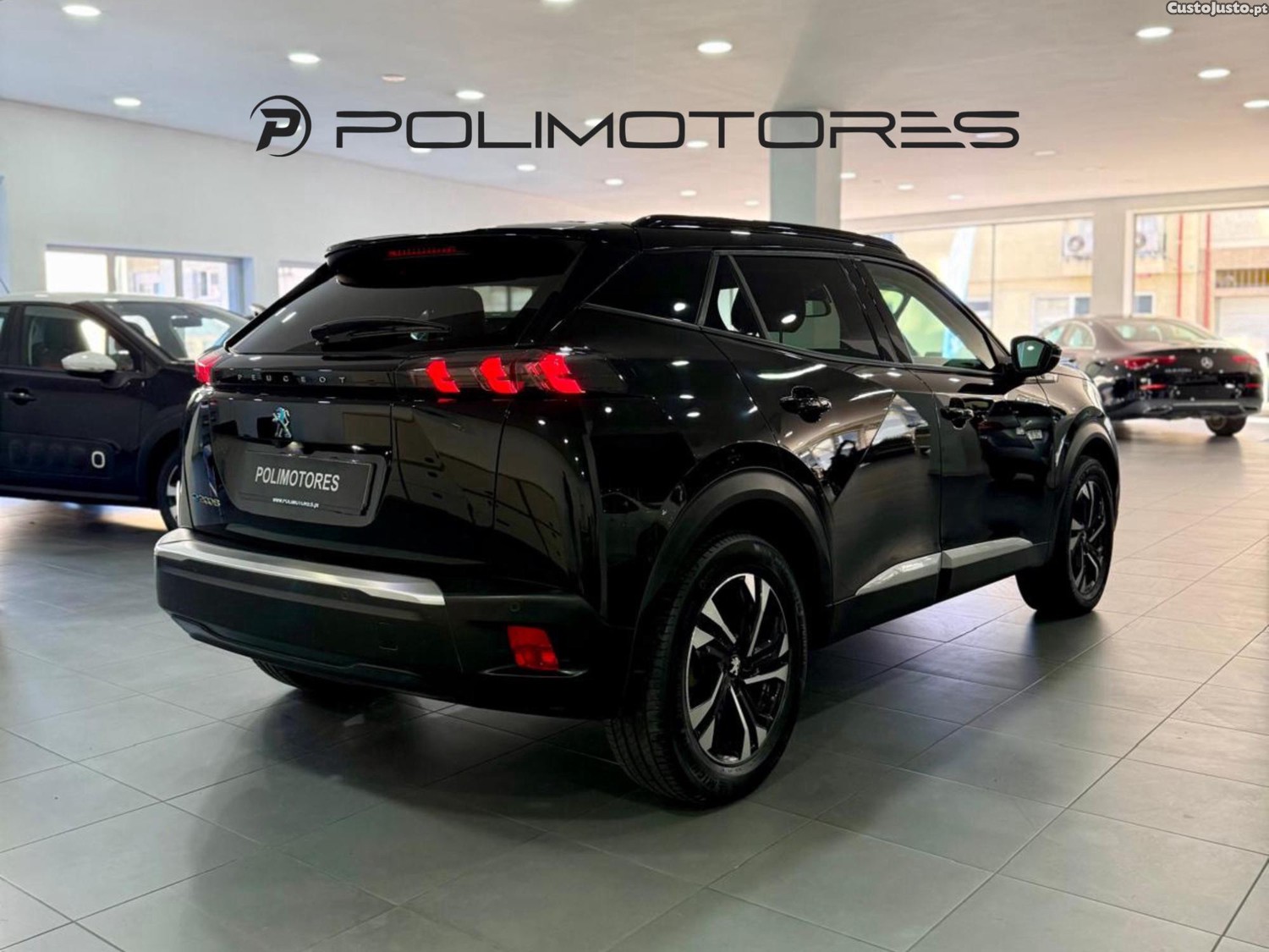 Peugeot e-2008 50 kWh Allure Pack — fotografia 8