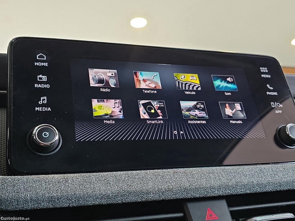 Skoda Kamiq 1.0 TSI DSG 3 ANOS G — fotografia 4