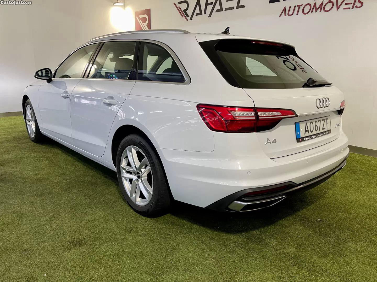 Audi A4 30 tdi s tronic — fotografia 30