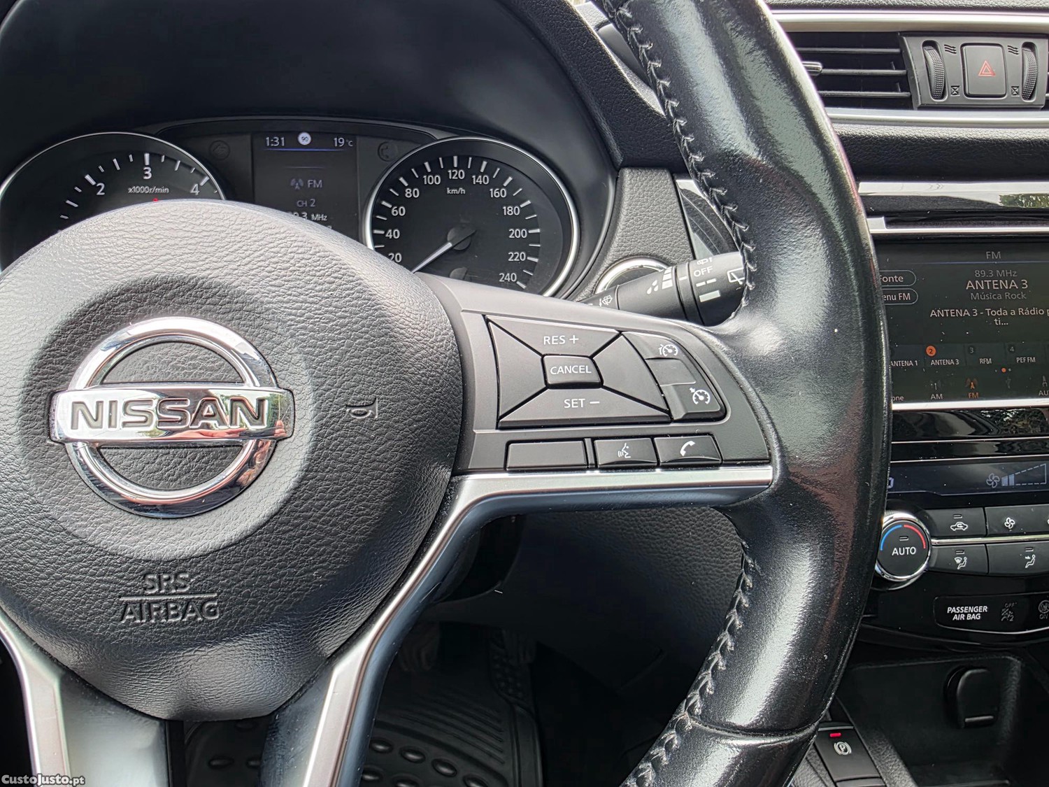Nissan Qashqai 1.5 DCI N-CONNECTA 360º 116CV — fotografia 12