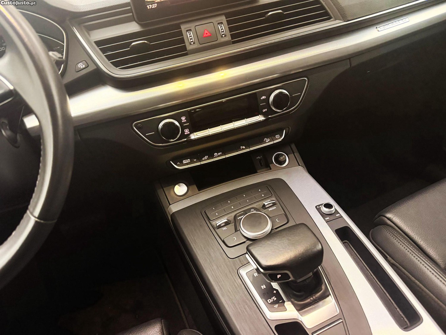 Audi Q5 50 TFSI e — fotografia 13