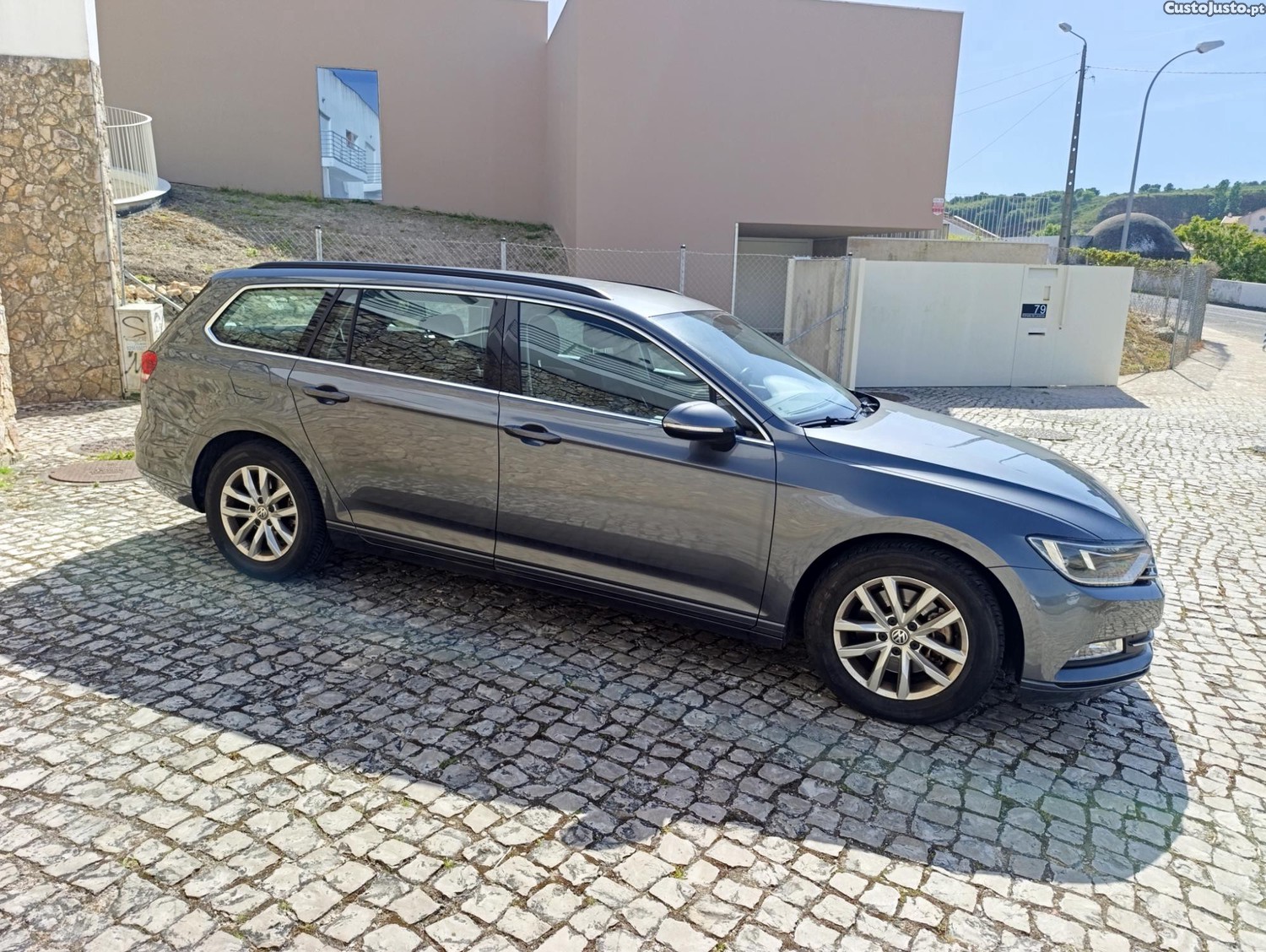 Volkswagen Passat 2.0 TDI Confortline Variant Nacional — fotografia 9