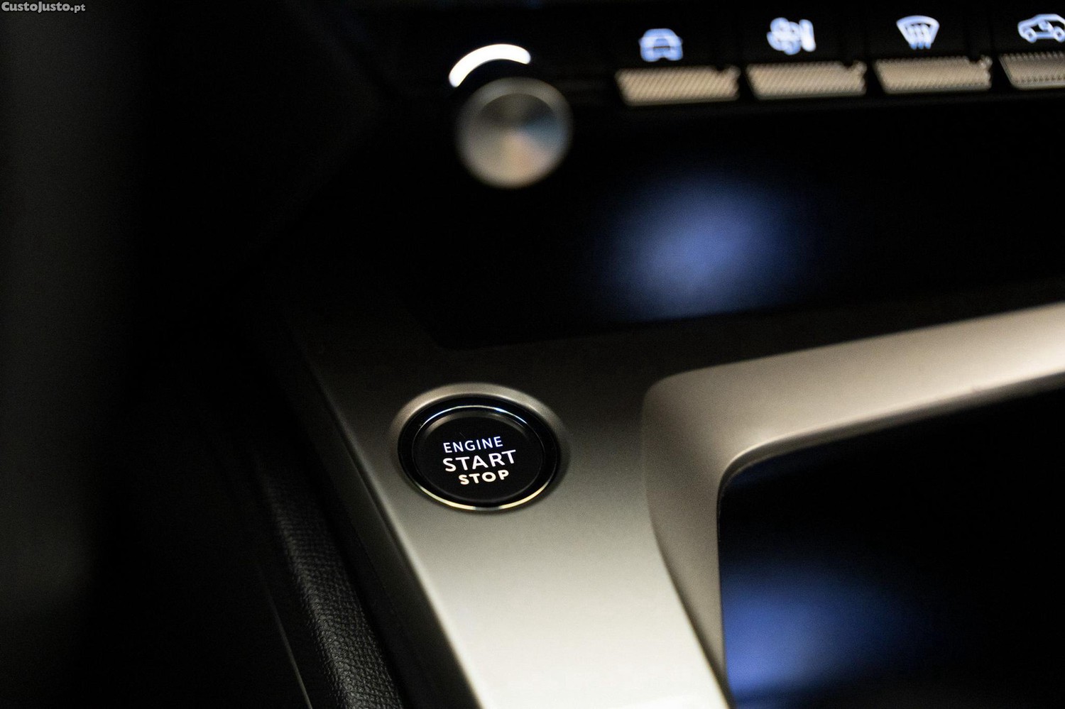 Peugeot 308 1.5 BlueHDi Active Pack — fotografia 8
