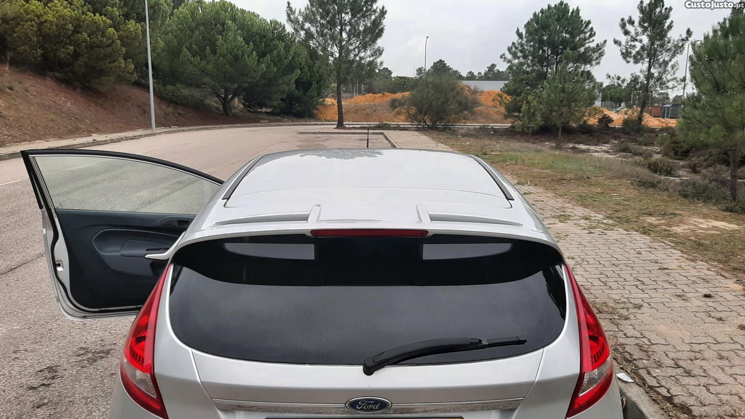 Ford Fiesta 1.25 titanium — fotografia 4
