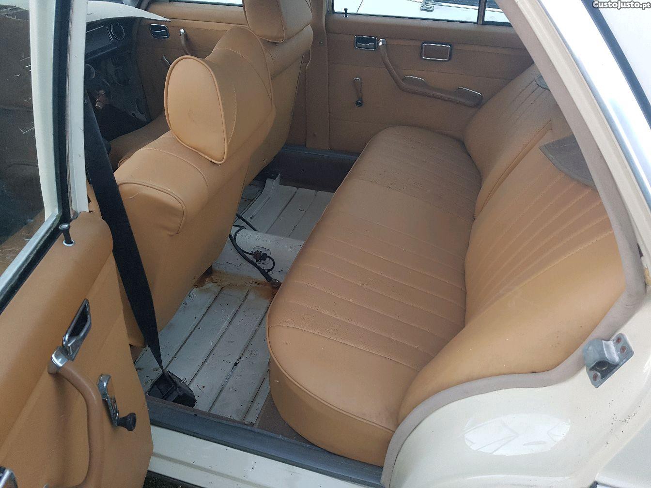 Mercedes-Benz 240 W115/8 — fotografia 6