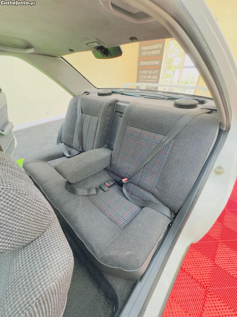 Peugeot 405 1.4 GR — fotografia 7
