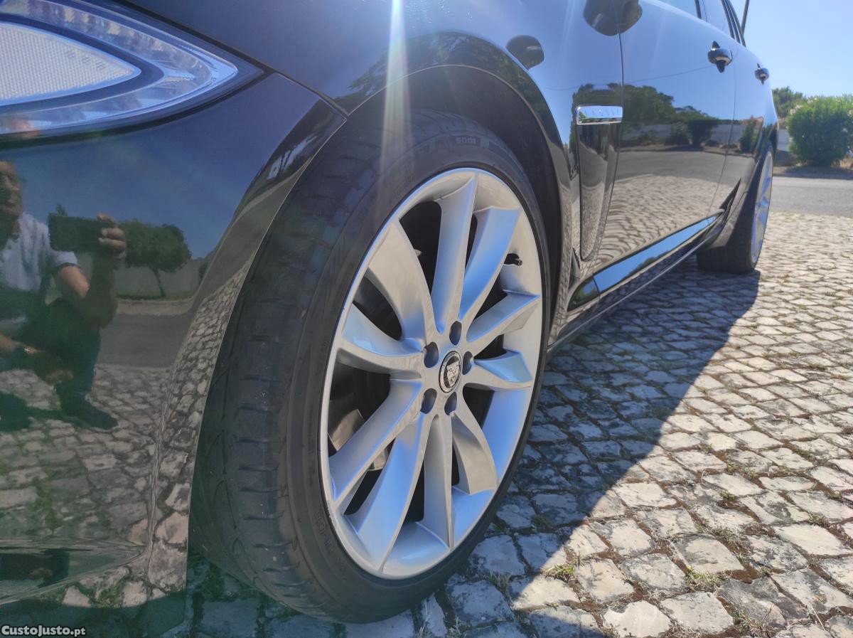 Jaguar XF Sport brake 2.2 Premium - 13 foto 4