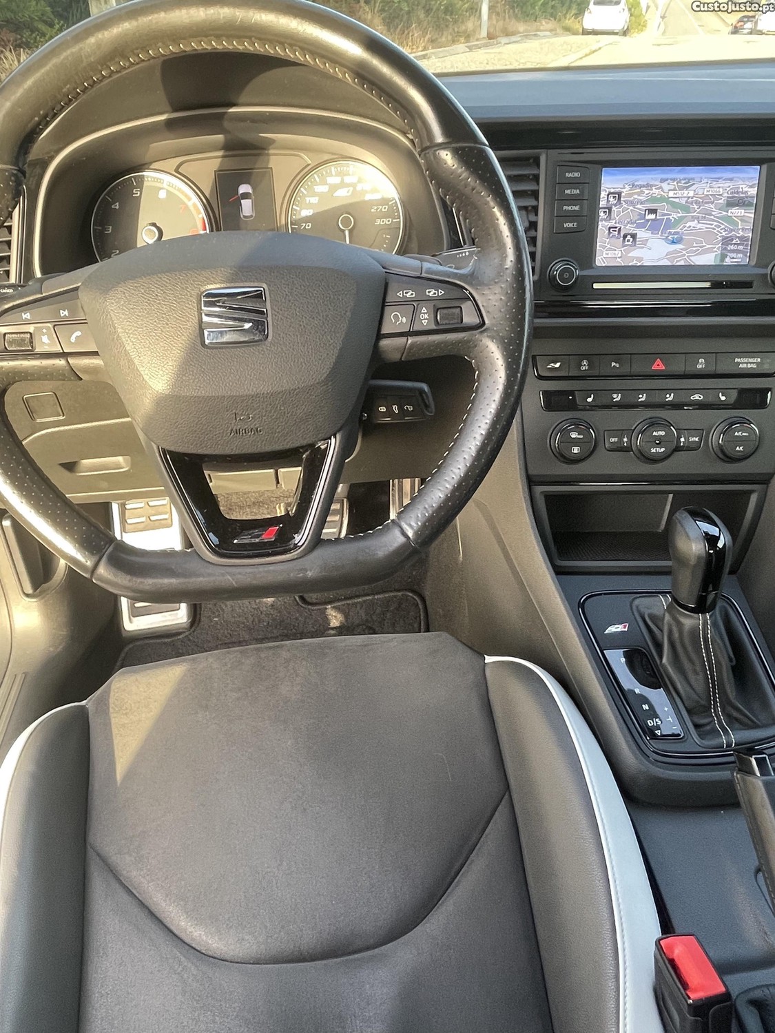 Seat Leon Cupra  2.0 TSI - 14 — photo 3