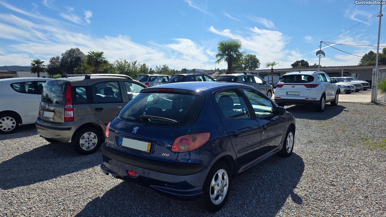 Peugeot 206 1.1i 60cv - 03 foto 3