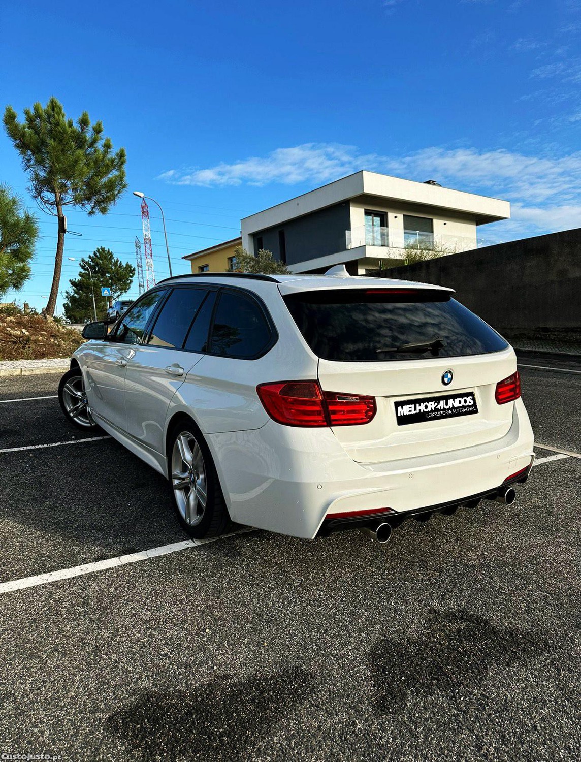BMW 320 d Touring Pack M — fotografia 7