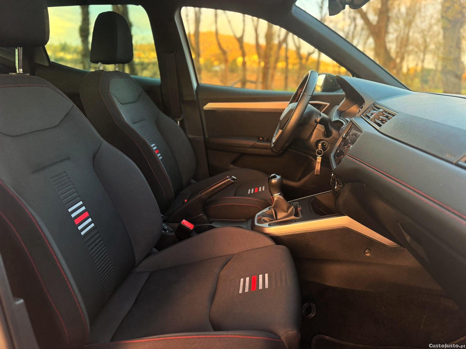 SEAT Arona 1.0 TSI FR — fotografia 10