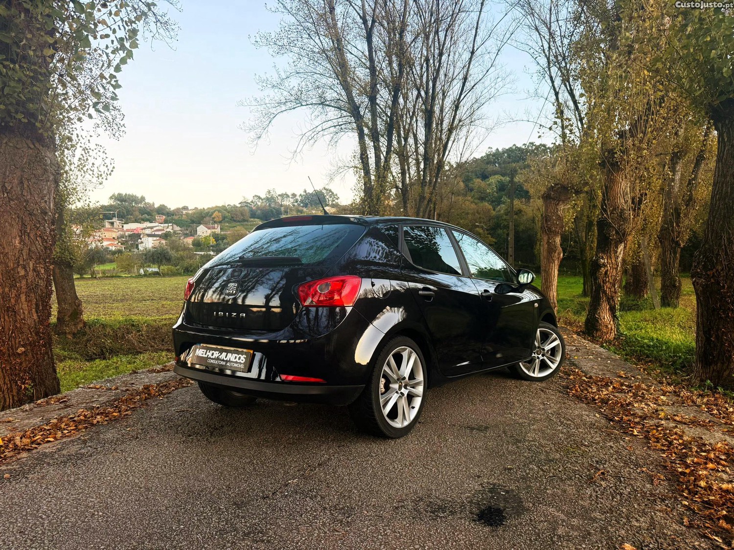 Seat Ibiza 1.6 TDi - 10 foto 4