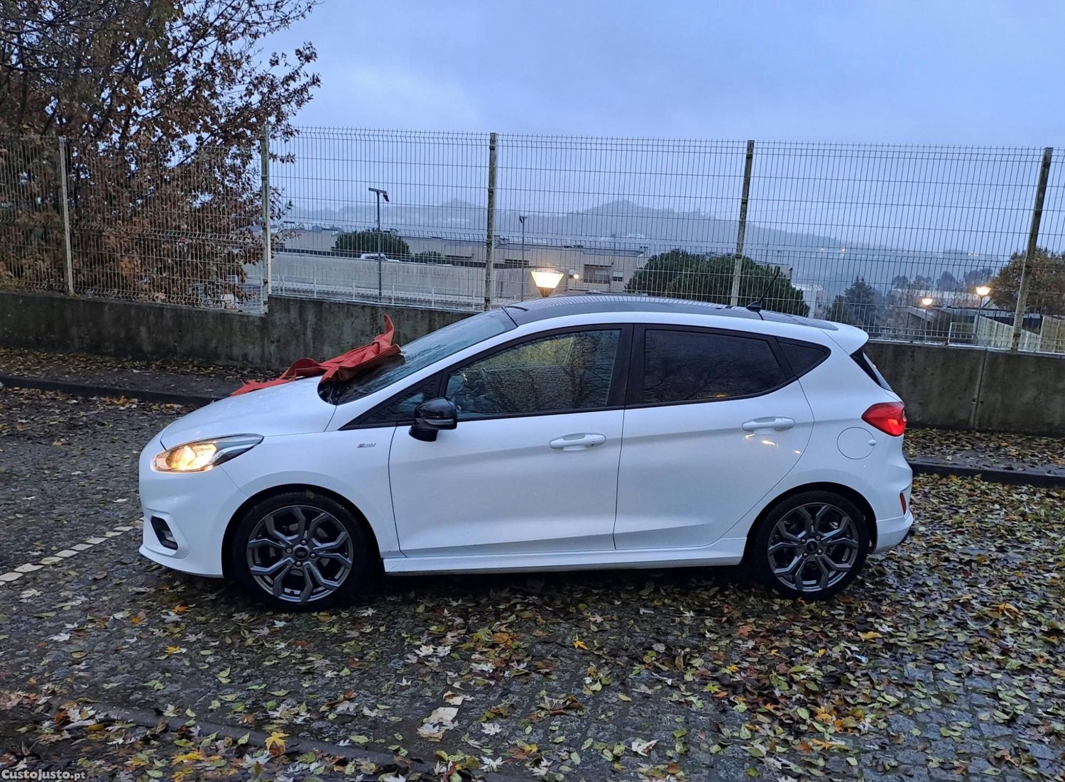 Ford Fiesta 1.5 TDCI ST LINE 120 CV — fotografia 6