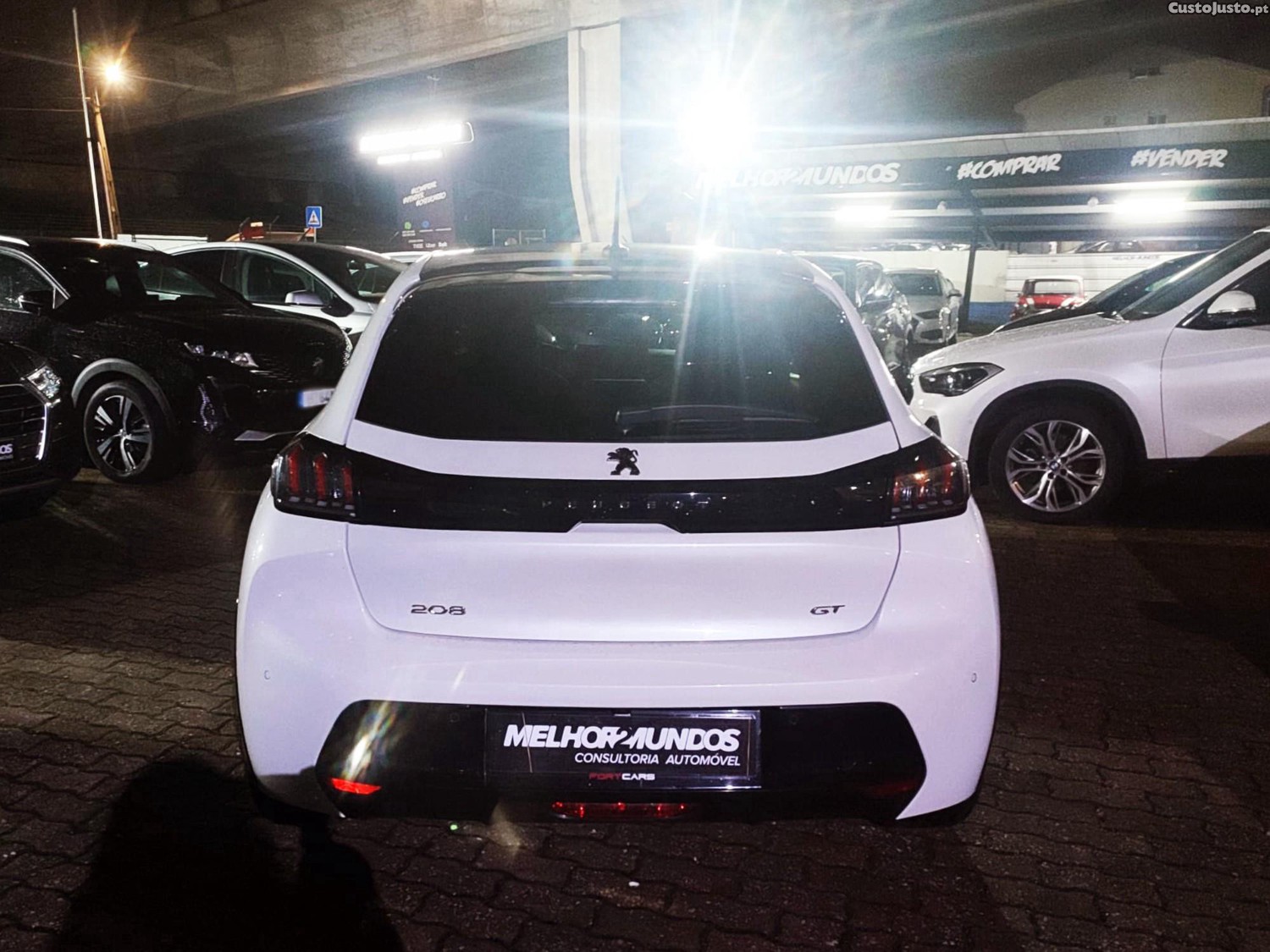Peugeot 208 50 kWh GT Pack - 21 foto 4