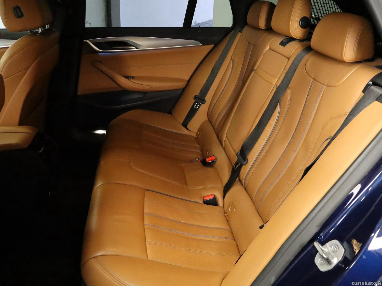 BMW 530 e Line Luxury — fotografia 15