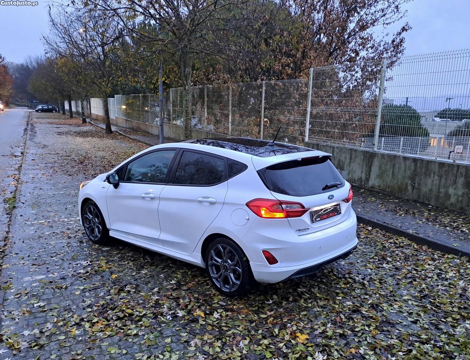 Ford Fiesta 1.5 TDCI ST LINE 120 CV — fotografia 5